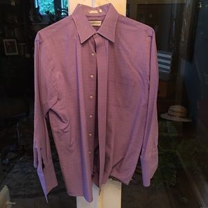 Men’s dress shirt with cuffs